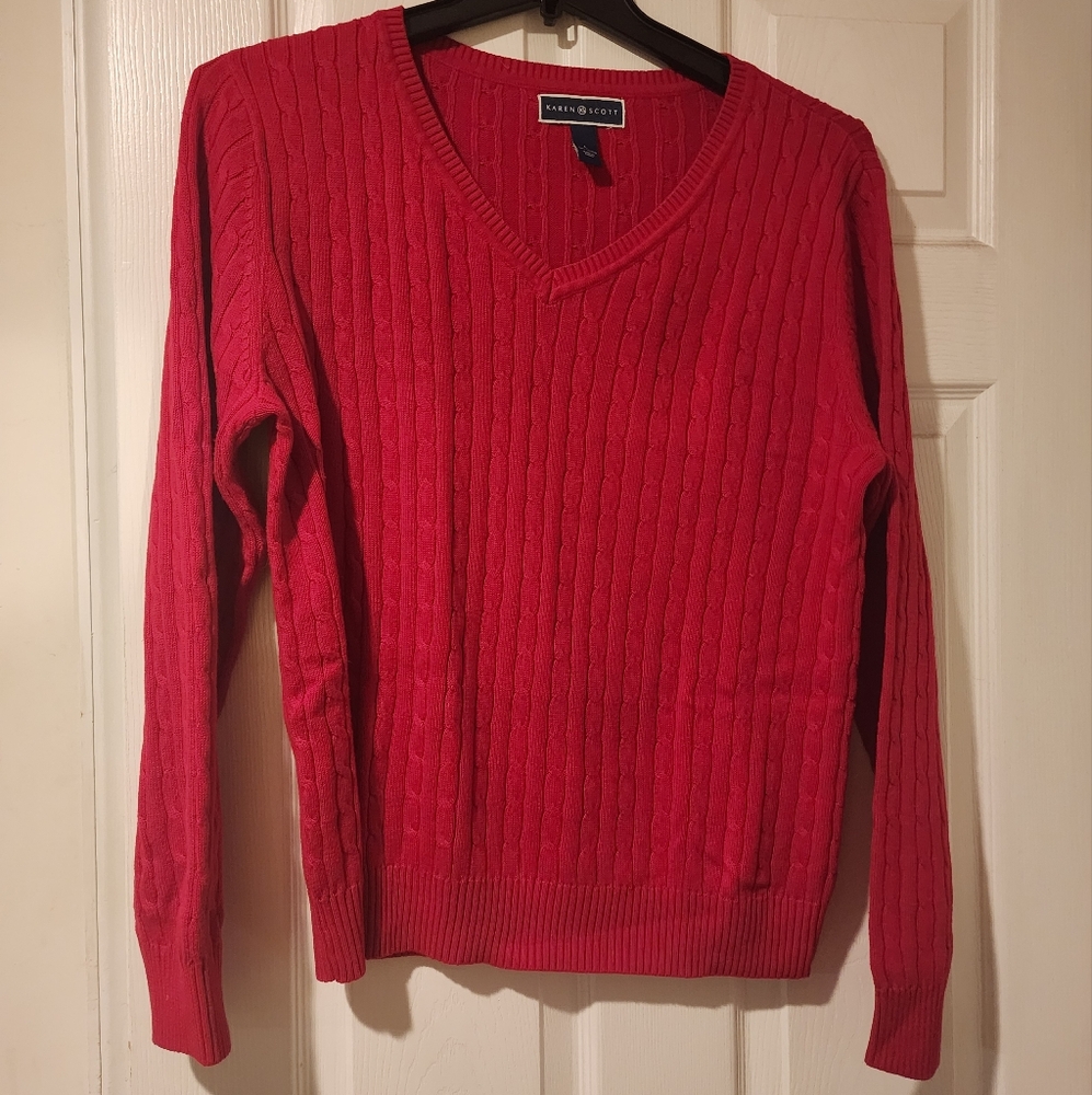 Red, long-sleeved Karen Scott sweater size L